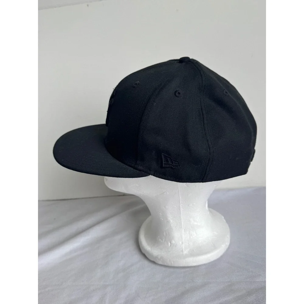 New Era 59FIFTY NY Yankees Fitted Hat‎ 7 1/2 Black on Black MLB Baseball Cap